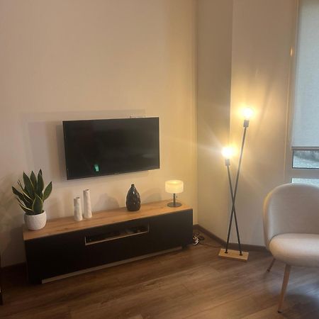 Bel Appartement Cv Бурж Екстериор снимка